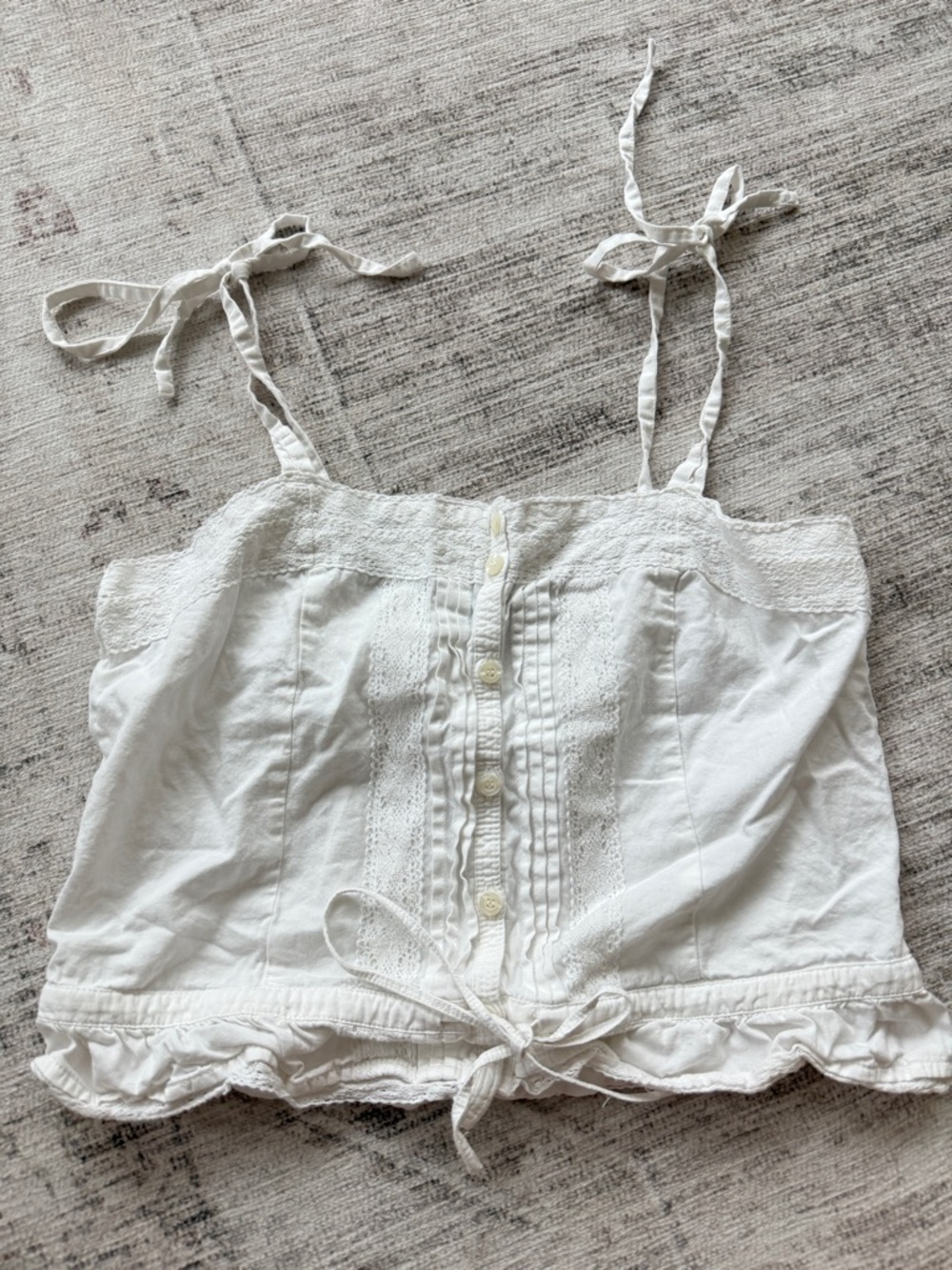 Brandy Melville White Lace Trimmed Sleeveless Top